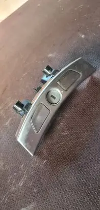 BMW 5 GT F07 Armrest lock 9142175