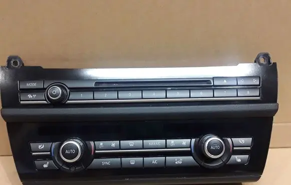 BMW 5 F10 F11 Climate control unit 6819126