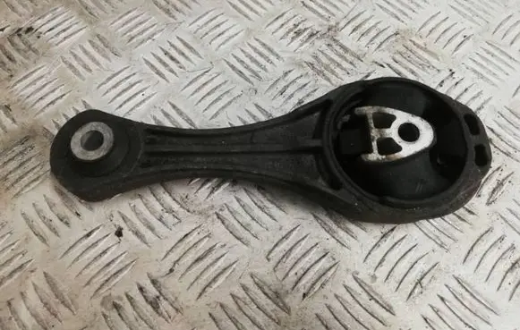 Renault Kangoo II Gearbox mount 8200427531