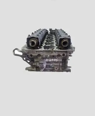 BMW 5 F10 F11 Engine head 7560164 756016407