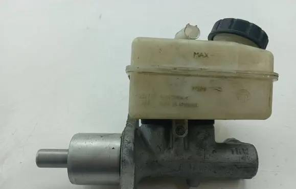 Mercedes-Benz B W245 Master brake cylinder A1694300202