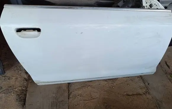 Door (2 Door Coupe)