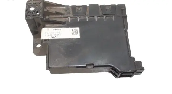 Toyota Avensis T270 Air conditioner control unit module 8865005310 MB2774000832