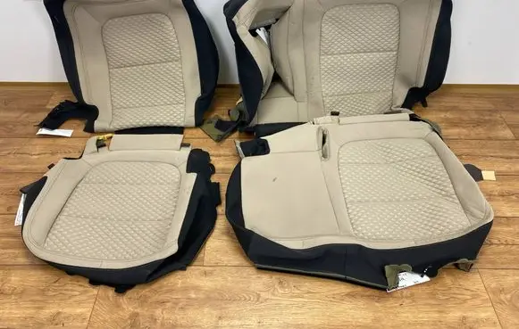 Ford Escape IV Second row seats POSZYKANAPYBIAESCA