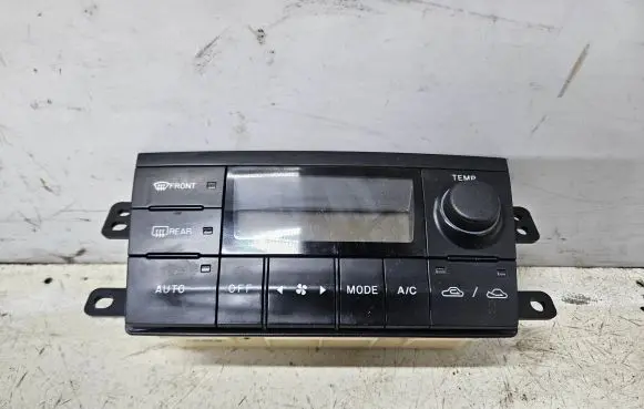 Mazda Premacy Climate control unit NM23 CB82B