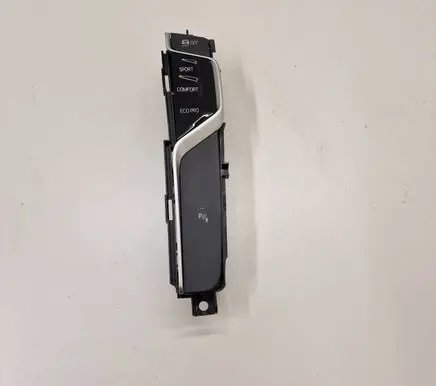 BMW 5 G30 G31 G38 Traction control (ASR) switch 6843924