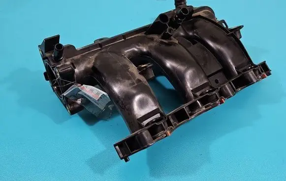 Dacia Sandero III Intake manifold 72415520 IMPRK1454550