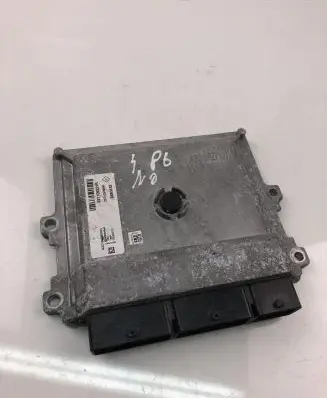 Renault Clio III Engine control unit/module ECU 237109221R 237105499R