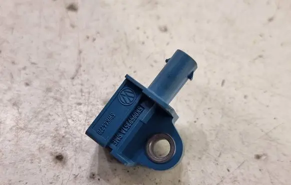 Audi Q3 8U Airbag deployment crash/impact sensor 5K0959351A 5WK44270