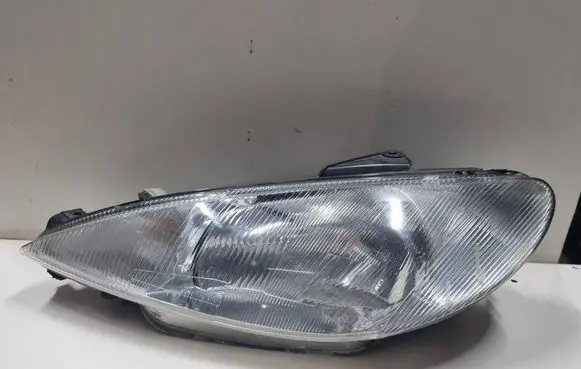 Headlight/headlamp