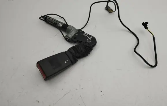 Mini Cooper Countryman R60 Front seatbelt buckle 620550200E 9809950