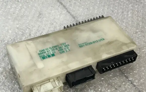 BMW 5 E39 Comfort/convenience module 8381963
