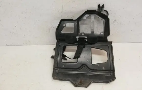 Battery tray