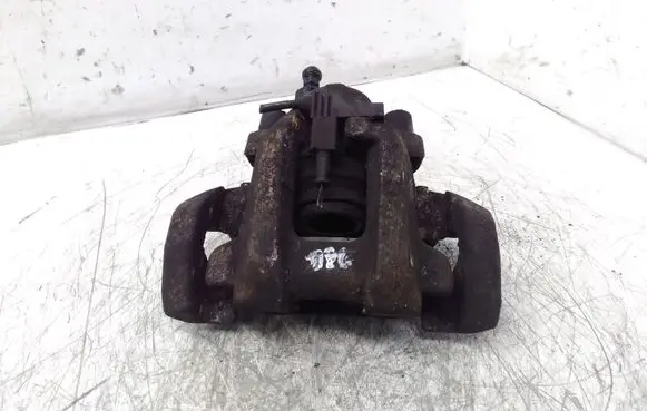 Mercedes-Benz R W251 Rear brake caliper 660524010166