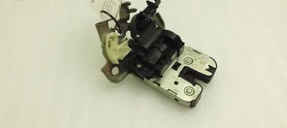 Seat Ibiza IV (6J,6P) Tailgate/trunk/boot lock/catch/latch 8K9827505A