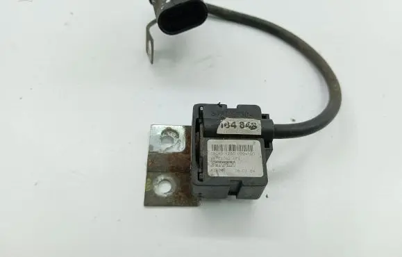 Maserati Quattroporte ESP acceleration yaw rate sensor 1755009100