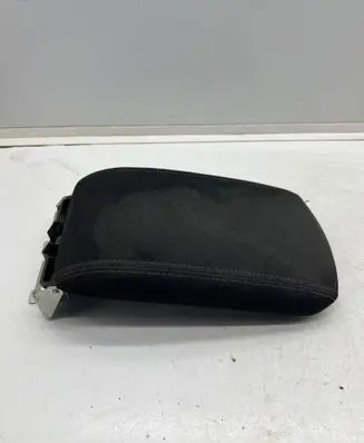 Peugeot 308 Armrest 1301924XZD 10003431