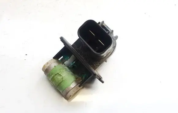 KIA Sorento Coolant fan relay 