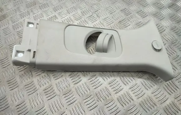 KIA Sorento (B) pillar trim (top)