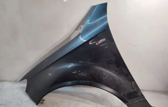 Audi Q7 4L Fender