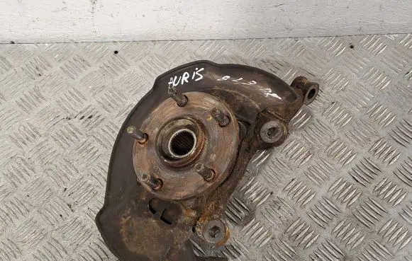 Toyota Auris 150 Front wheel hub 4321102170 4355002020