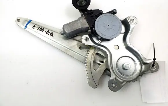 Lexus IS 220D-250-350 Rear door window regulator with motor