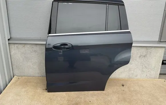Ford Grand C-MAX Rear door