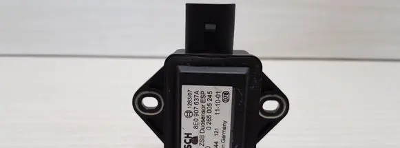 Audi A4 S4 B6 8E 8H ESP acceleration yaw rate sensor 8E0907637A 0012344 0265005245