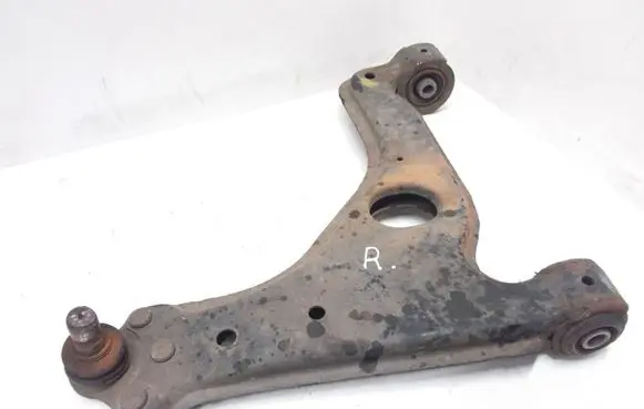 Opel Zafira B Front lower control arm/wishbone