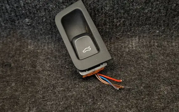 Audi A6 S6 C7 4G Tailgate opening switch 4H0959831A