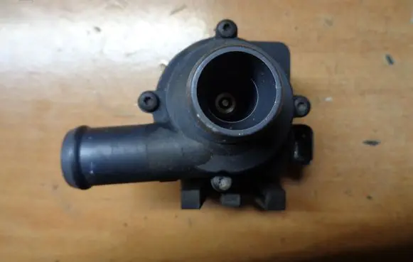 Audi A4 S4 B8 8K Electric auxiliary coolant/water pump 8K0965561A 8K0819147