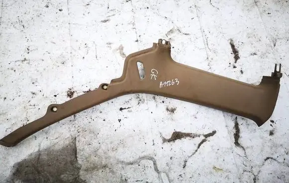 Volvo V70 (D) pillar trim (bottom) VOLVO1882