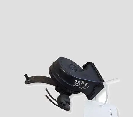 Jaguar F-Pace Horn signal GX7313801AB L28052018 1538E28