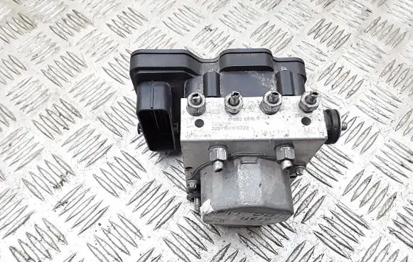 Renault Sandero II ABS Pump 476606615R 2265106455 0265956560