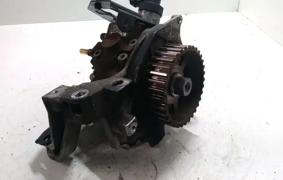Citroen C5 Fuel injection high pressure pump 9683703780 0445010102