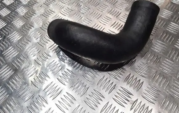 Toyota RAV 4 (XA20) Intercooler hose/pipe