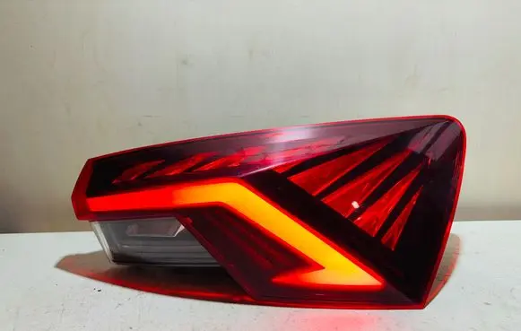 Skoda Octavia Mk4 Rear/tail lights 5E3945208A