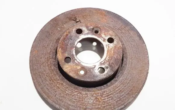 Nissan Micra Front brake disc ventiliuojamas