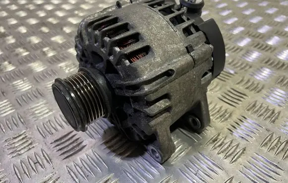 Ford Galaxy Generator/alternator DS7T10300KD