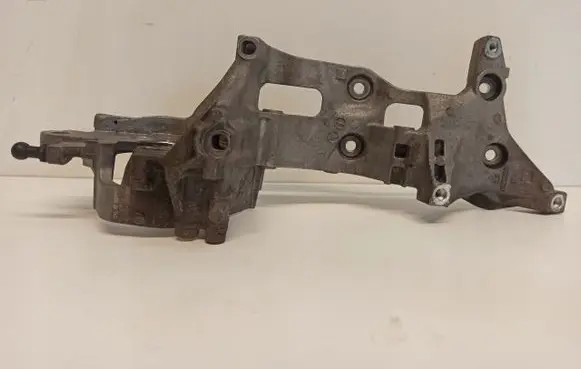 Seat Leon (5F) Fuel pump bracket 04L903143E