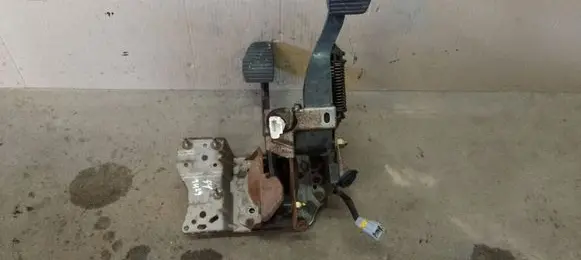 Citroen C2 Pedal assembly 