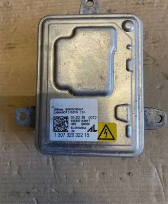 Alfa Romeo Giulietta Xenon control unit/module 130732932215
