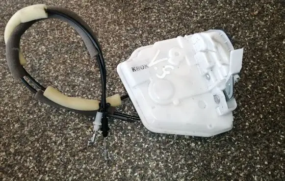 Mazda CX-3 Rear door lock 6E18F0715