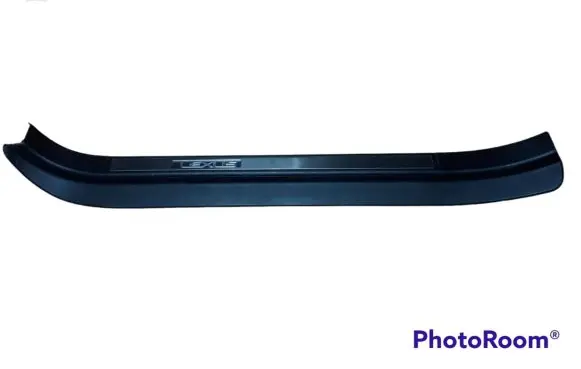 Lexus SC 430 Front sill trim cover 6791424030