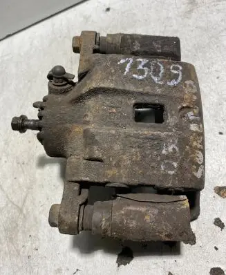 KIA Sorento Front brake caliper