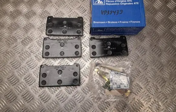 Volkswagen I LT Brake pads (rear) 0024201420