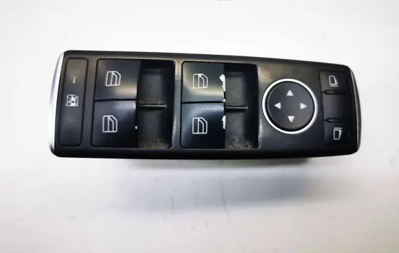 Mercedes-Benz E W212 Electric window control switch A2049055302