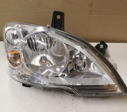 Mercedes-Benz Vito Viano W639 Headlight/headlamp A6398201961 1EG00962702