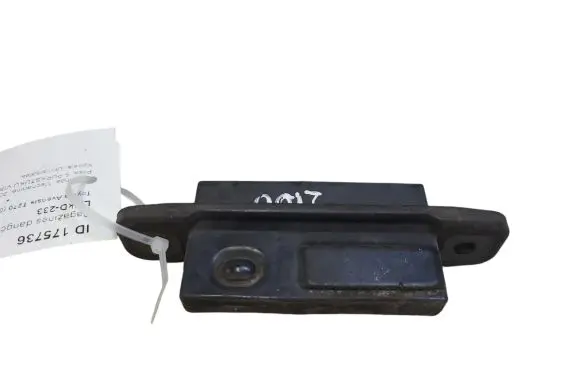Toyota Avensis T270 Tailgate opening switch 9655S91