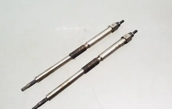 Nissan Almera N16 Glow plug 917872V11
